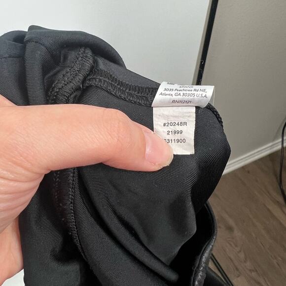 Spanx Quilted Faux Leather Leggings in Very Black - Picture 10 of 10